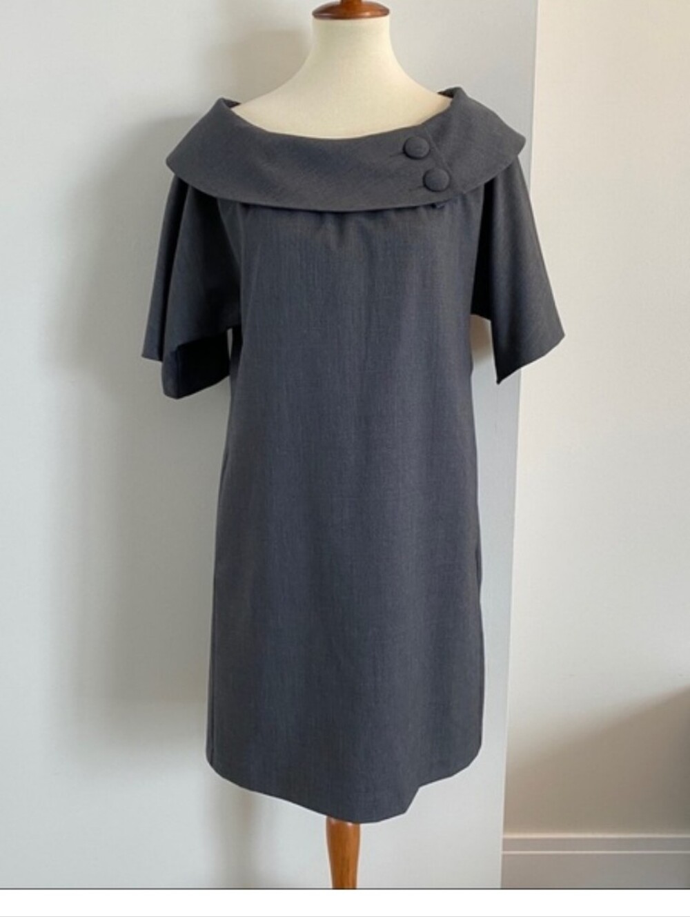 Trina Turk Slate Off-Shoulder Boatneck Shift Dress